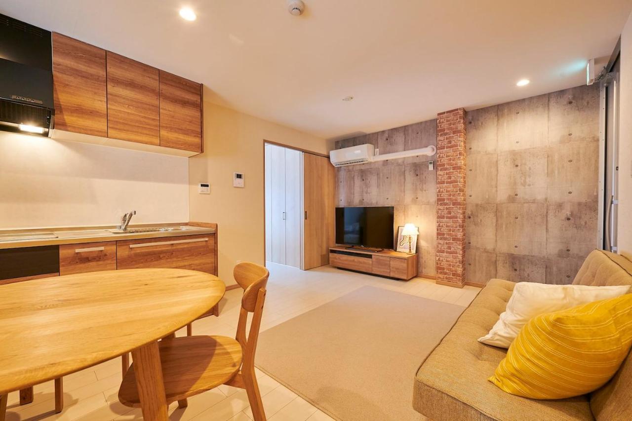 Apartment 王子神谷ハウス Ojikamiya House Tokyo